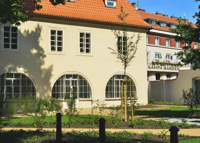 Pytloun Kampa Garden Prag