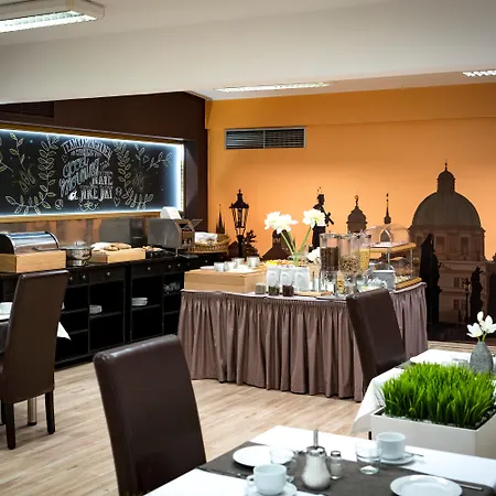 Pytloun Kampa Garden Hotel Prag