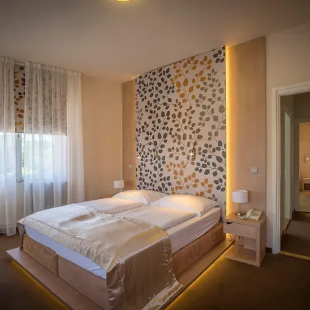 Hotel Pytloun Kampa Garden 4*