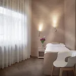 Pytloun Kampa Garden Hotel