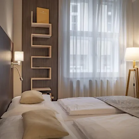 Pytloun Kampa Garden Hotel 4*