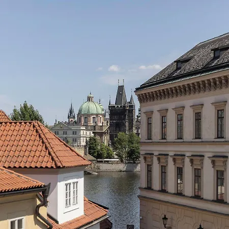 Hotel Pytloun Kampa Garden 4*