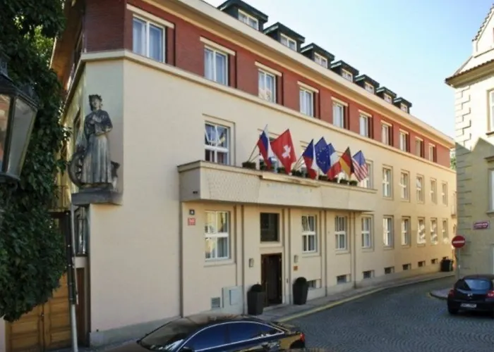 Pytloun Kampa Garden 4*